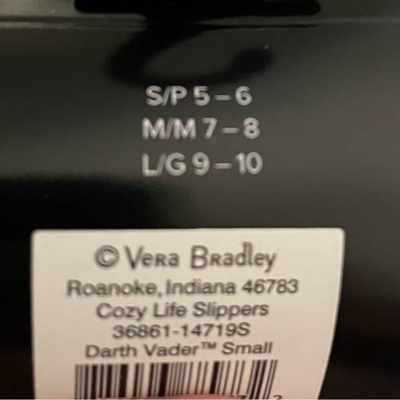 Vera Bradley Star Wars Cozy Life Slippers in Fleece (Size S/5-6) NWT. - Picture 4 of 6